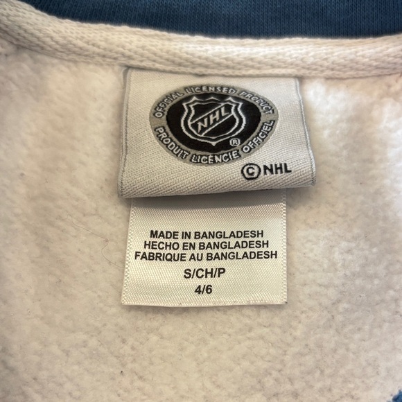 Colorado Avalanche Hockey Sweatshirt Women's Size Small Official NHL Product EUC - Picture 3 of 10